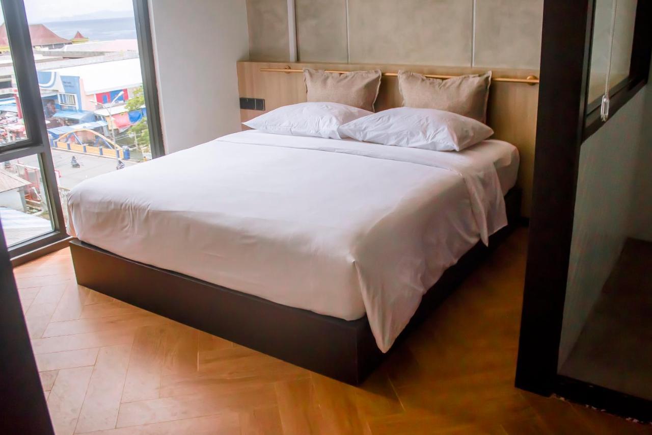 Gaia Hotel Ternate Exteriér fotografie