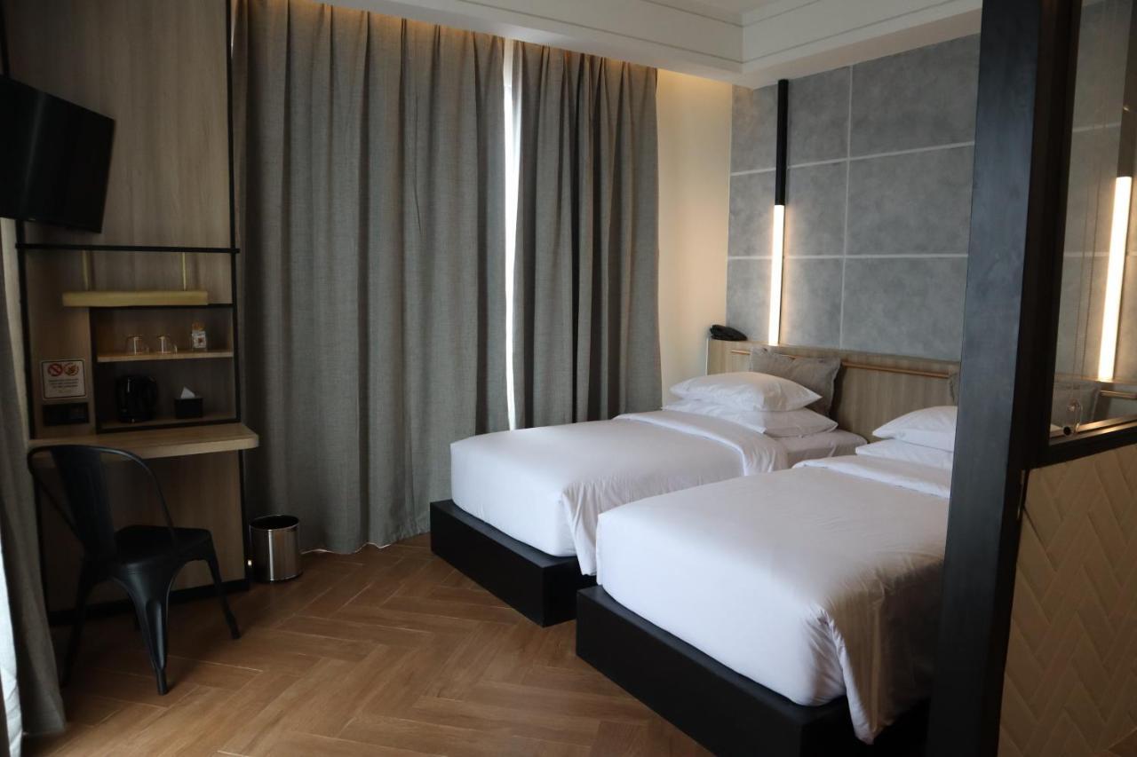 Gaia Hotel Ternate Exteriér fotografie